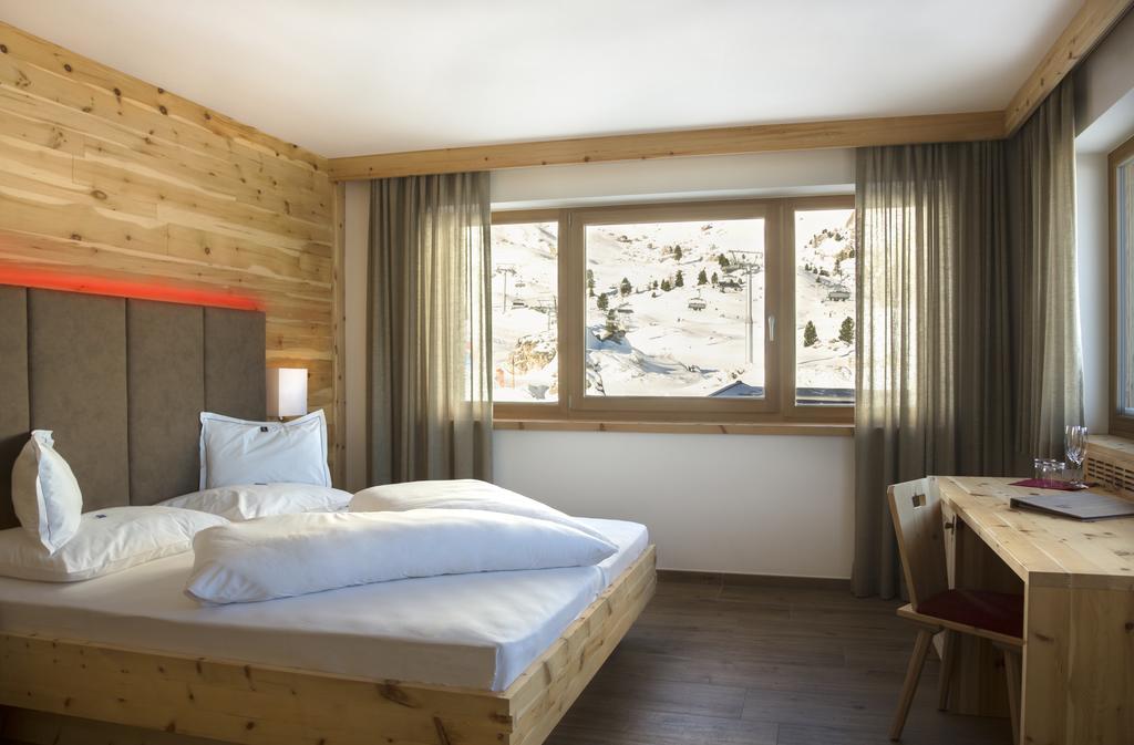Passo Sella Dolomiti Mountain Resort Selva di Val Gardena Bilik gambar