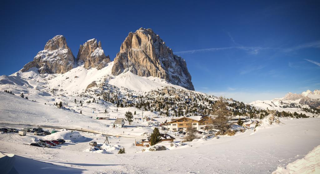 Passo Sella Dolomiti Mountain Resort Selva di Val Gardena Luaran gambar